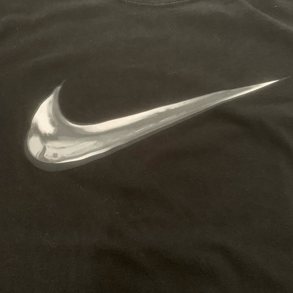 Boys Nike Shirt - Picture 3 of 4